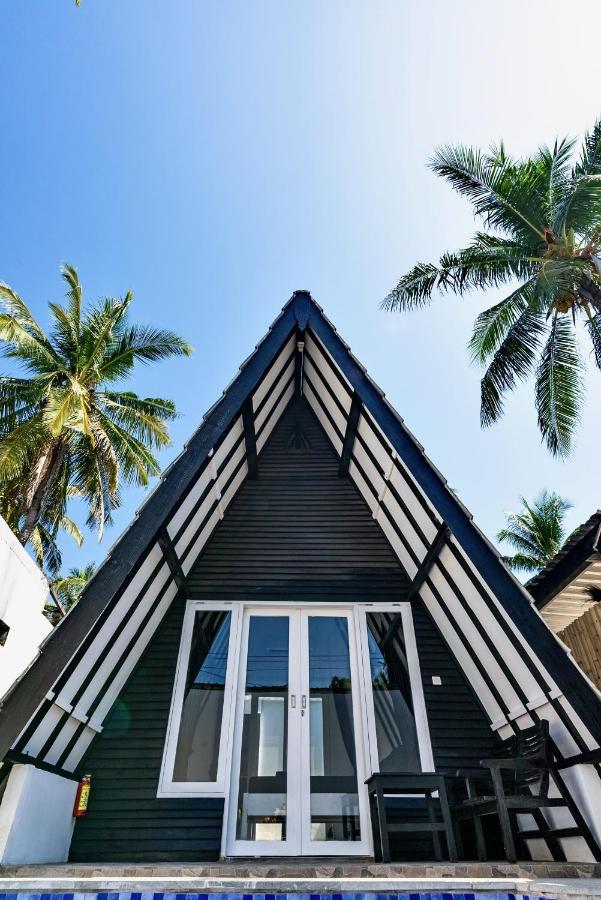 Sanctum Dive Bungalows With Private Pool Gili Trawangan Dış mekan fotoğraf